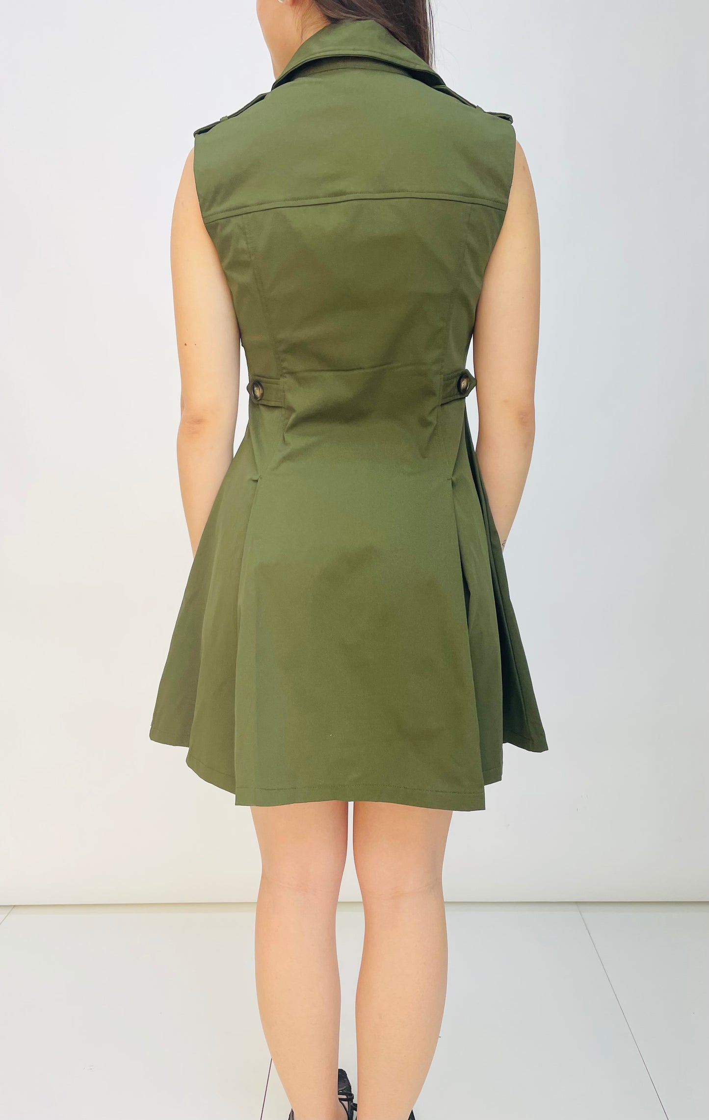 VESTIDO CORTO
