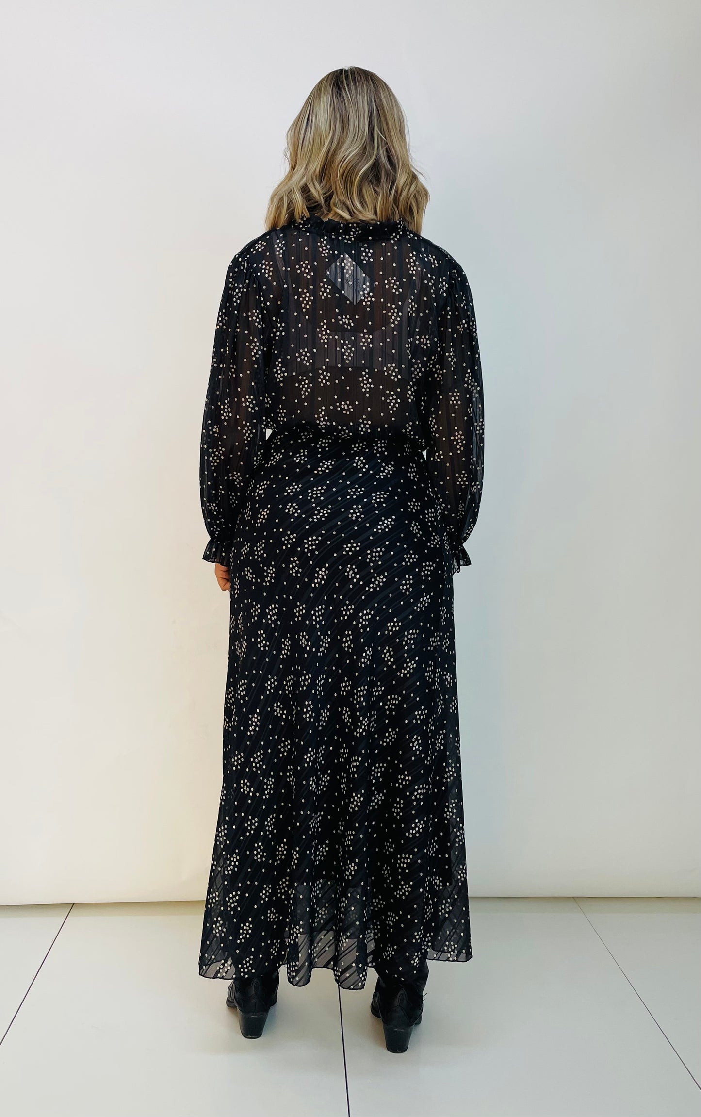 BLUSA DE LUNARES