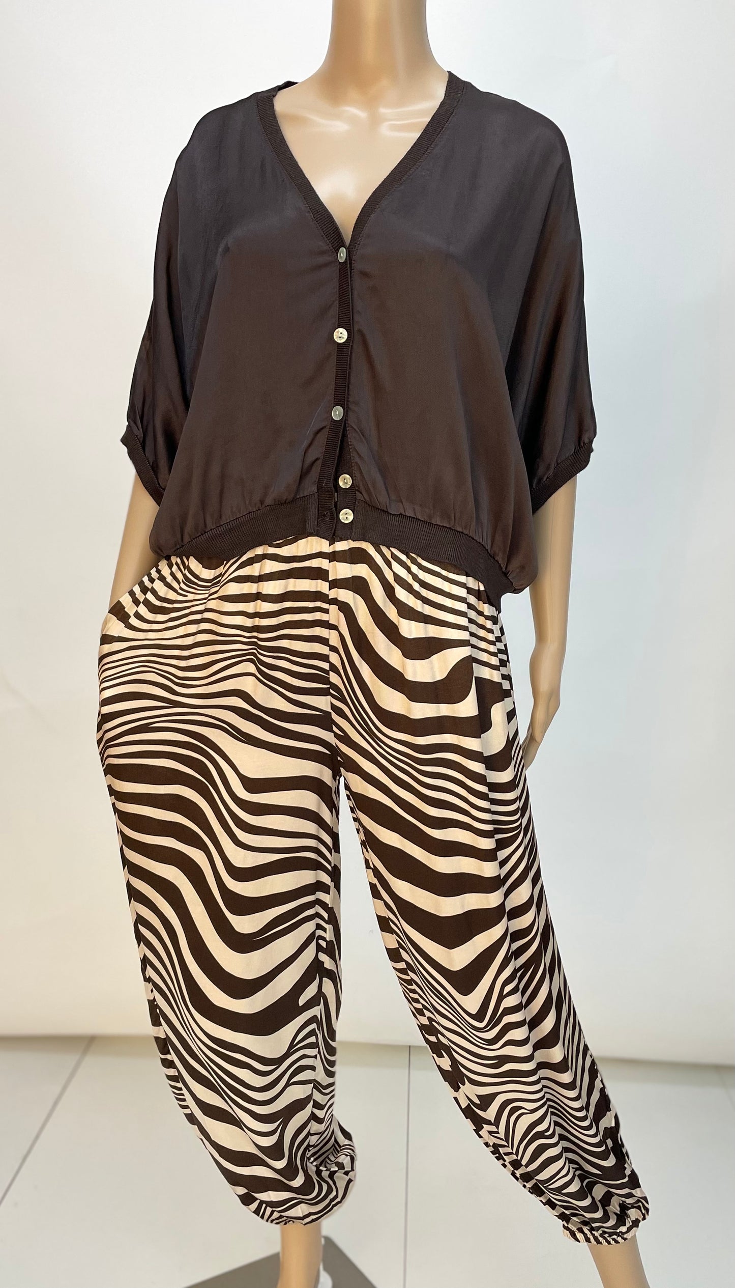 PANTALÓN SATINADO