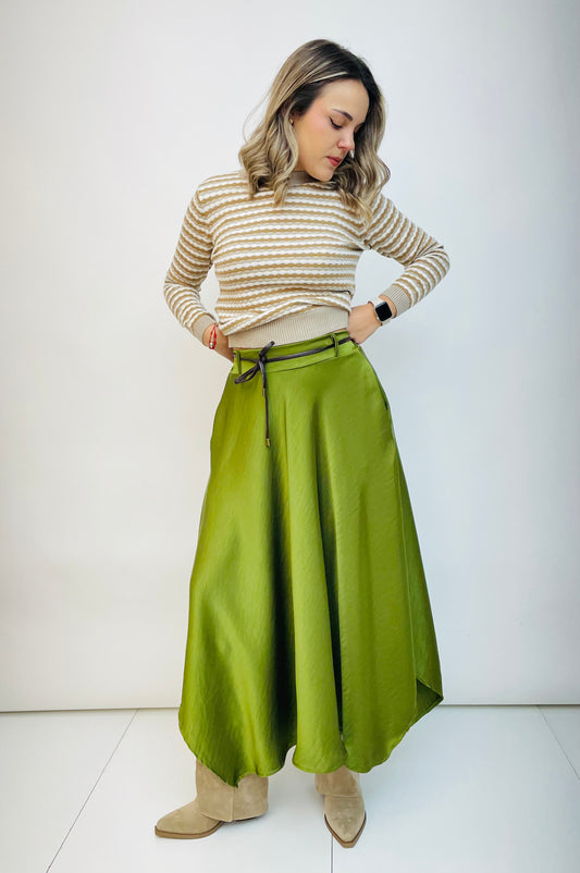 FALDA SATINADA