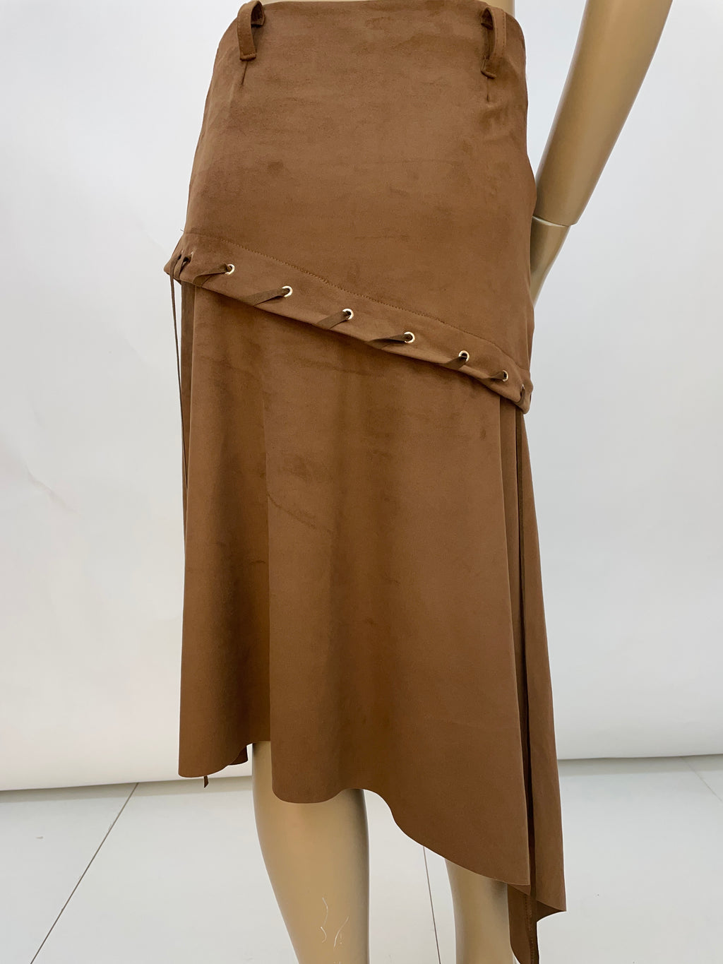 ASYMMETRICAL SKIRT