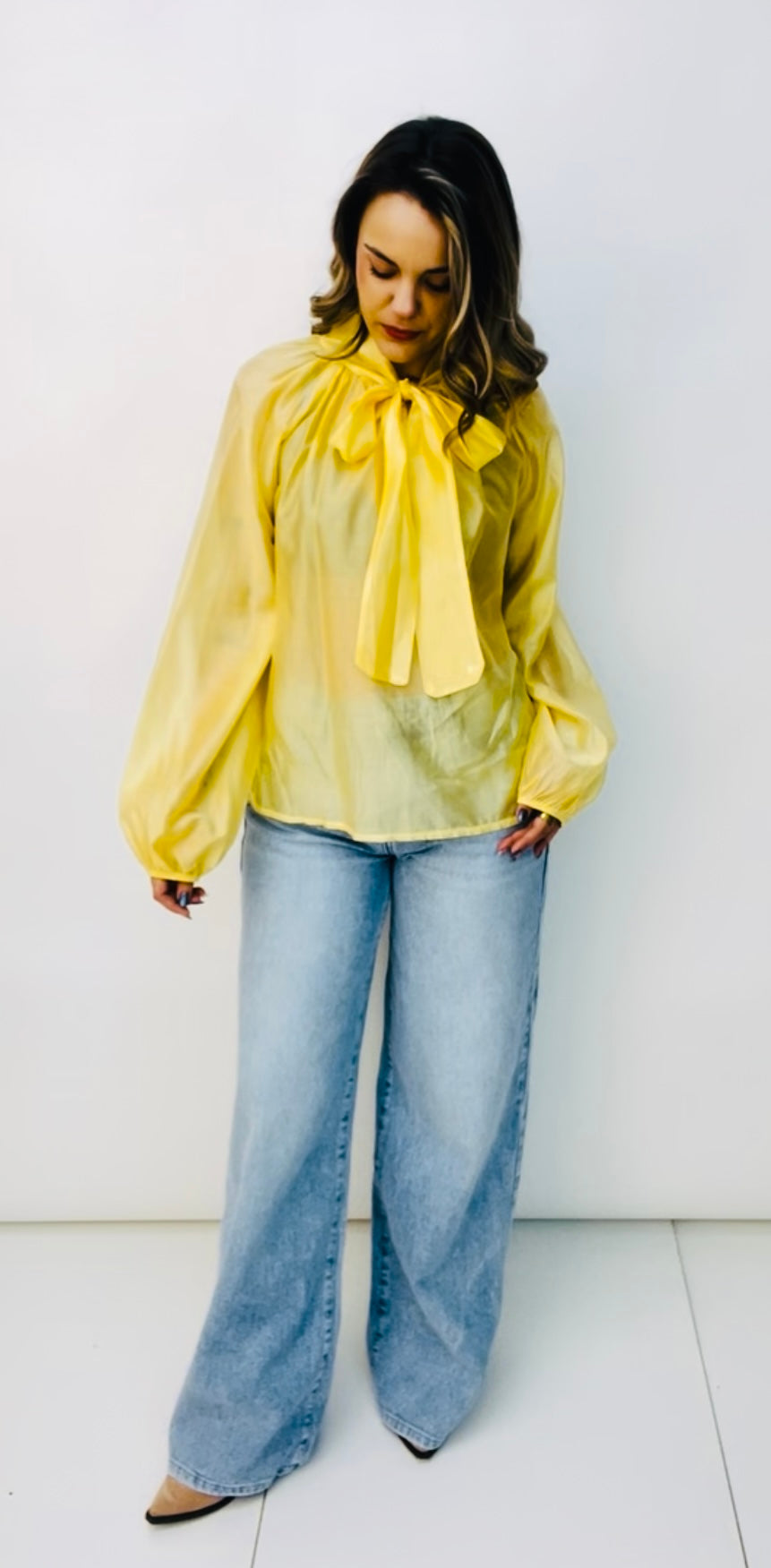 BLOUSE WITH BOW