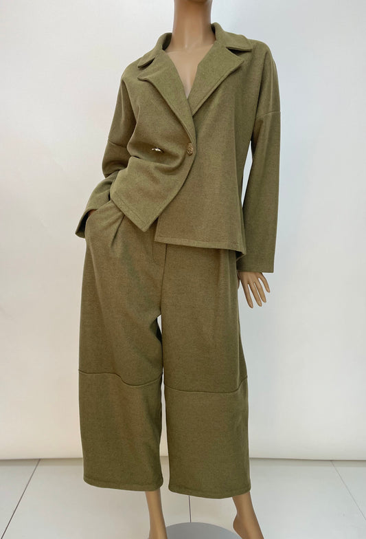 PANTALÓN CROP FRANELA