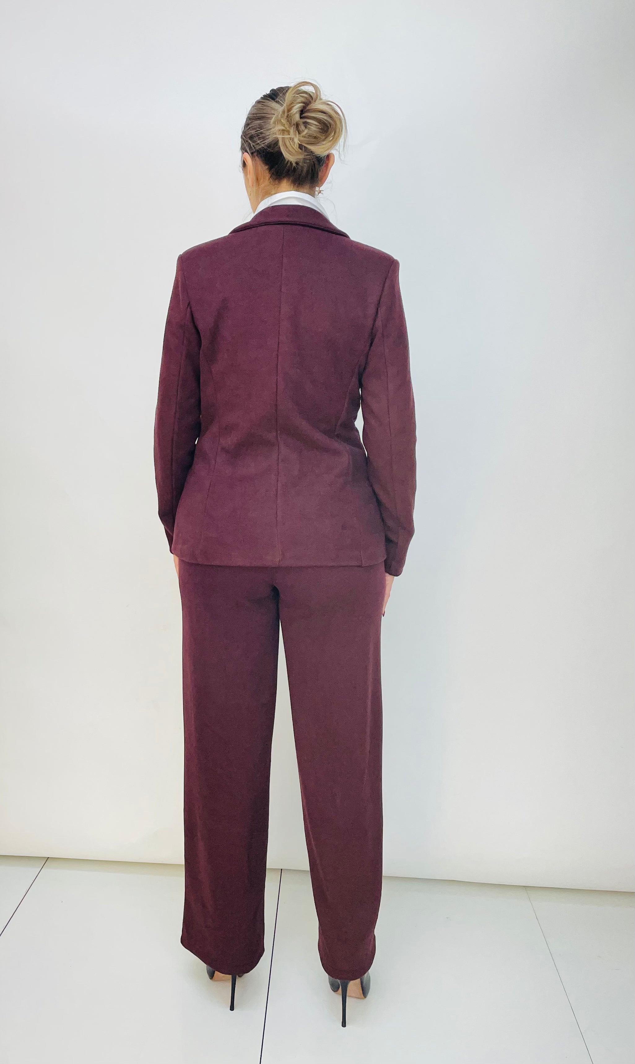 SUIT JACKET