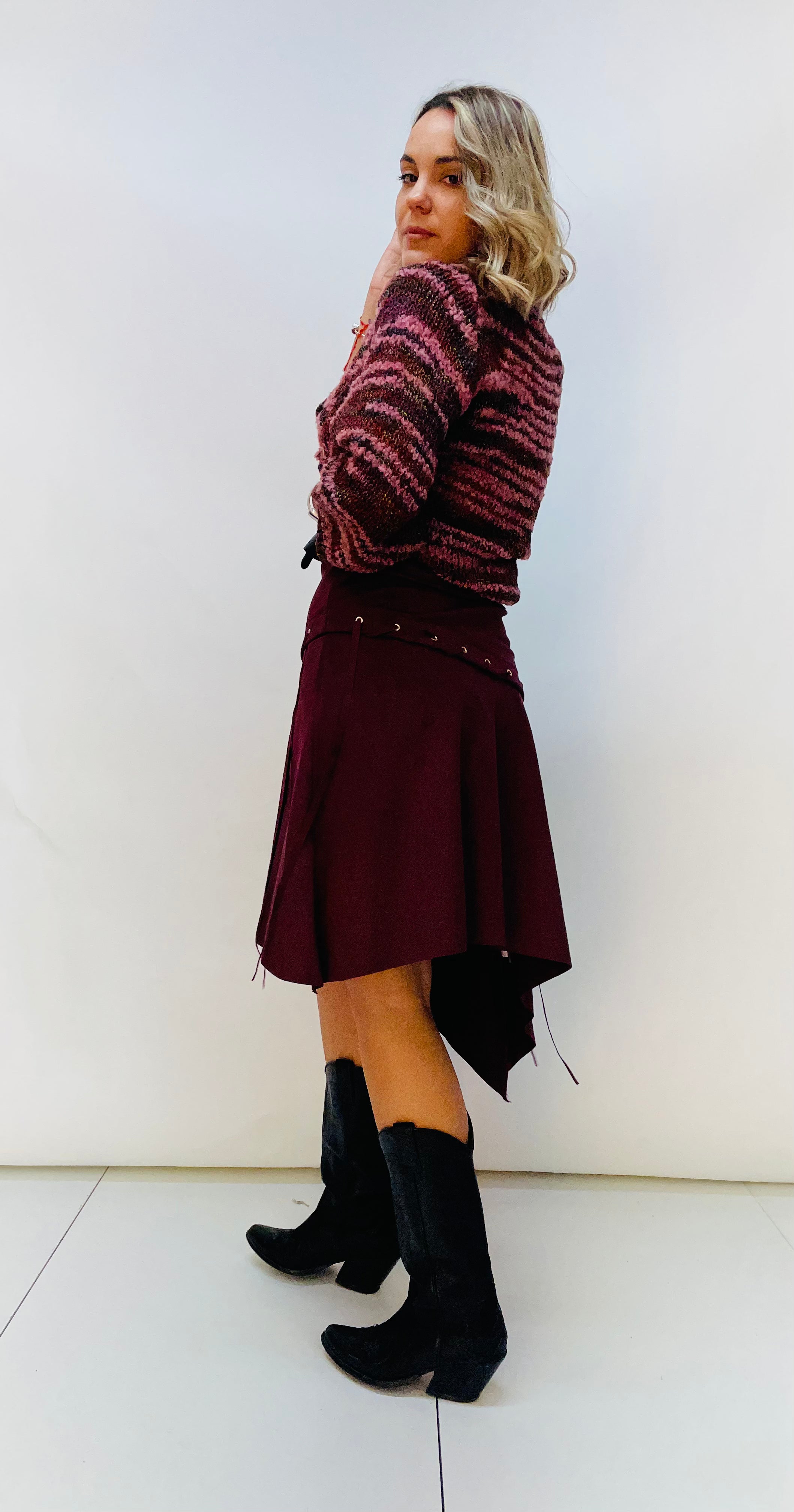 ASYMMETRICAL SKIRT