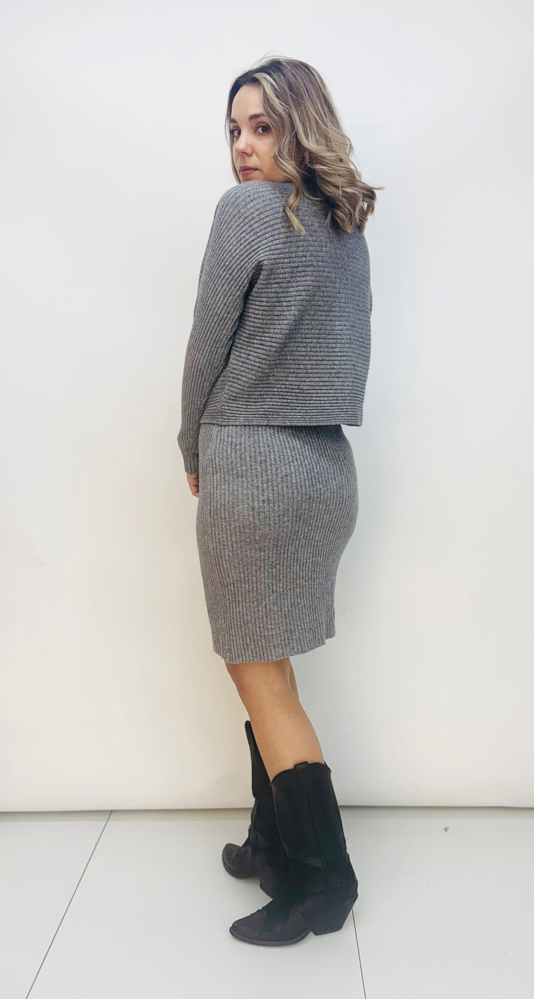 STRICKKLEID