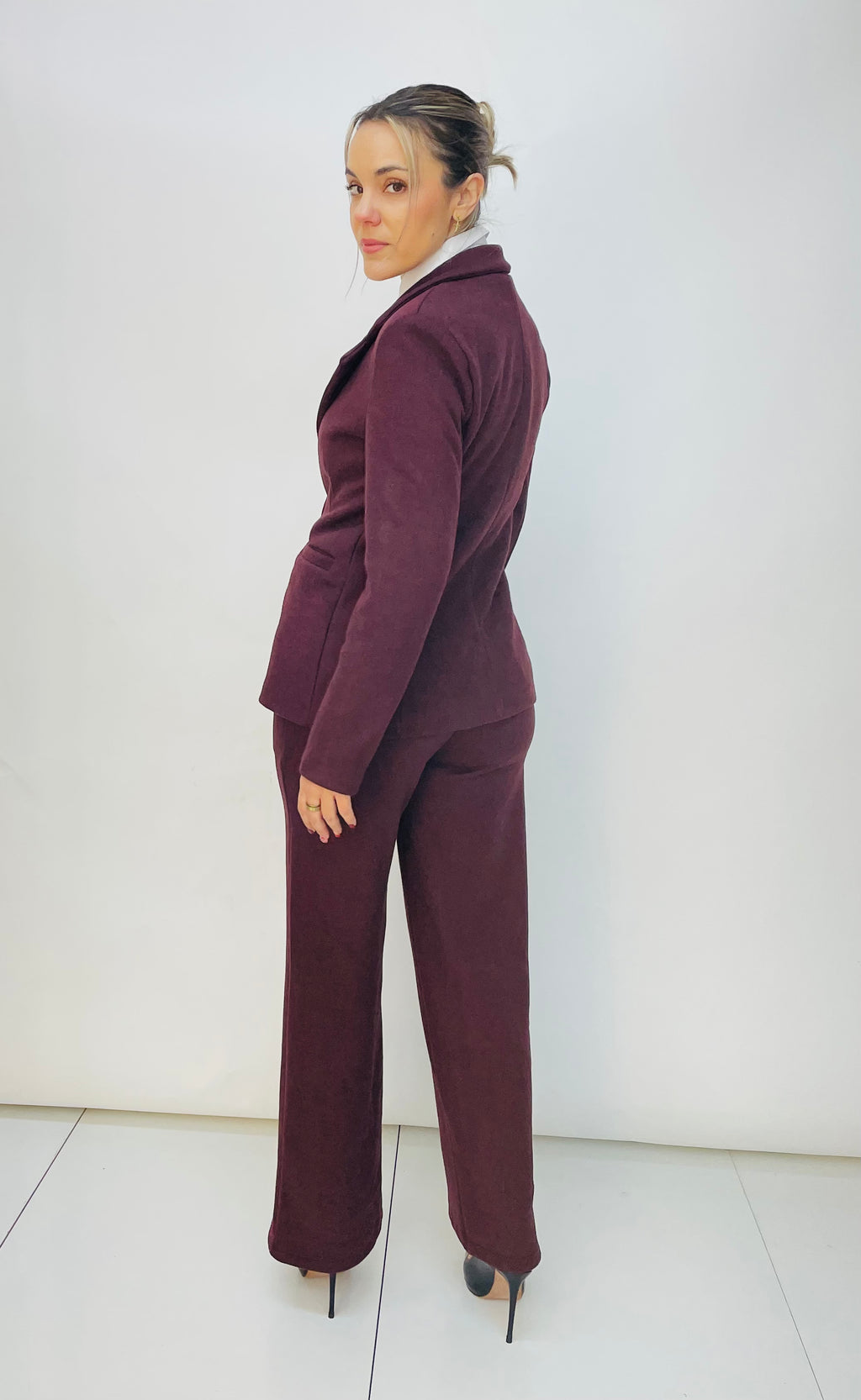 SUIT JACKET