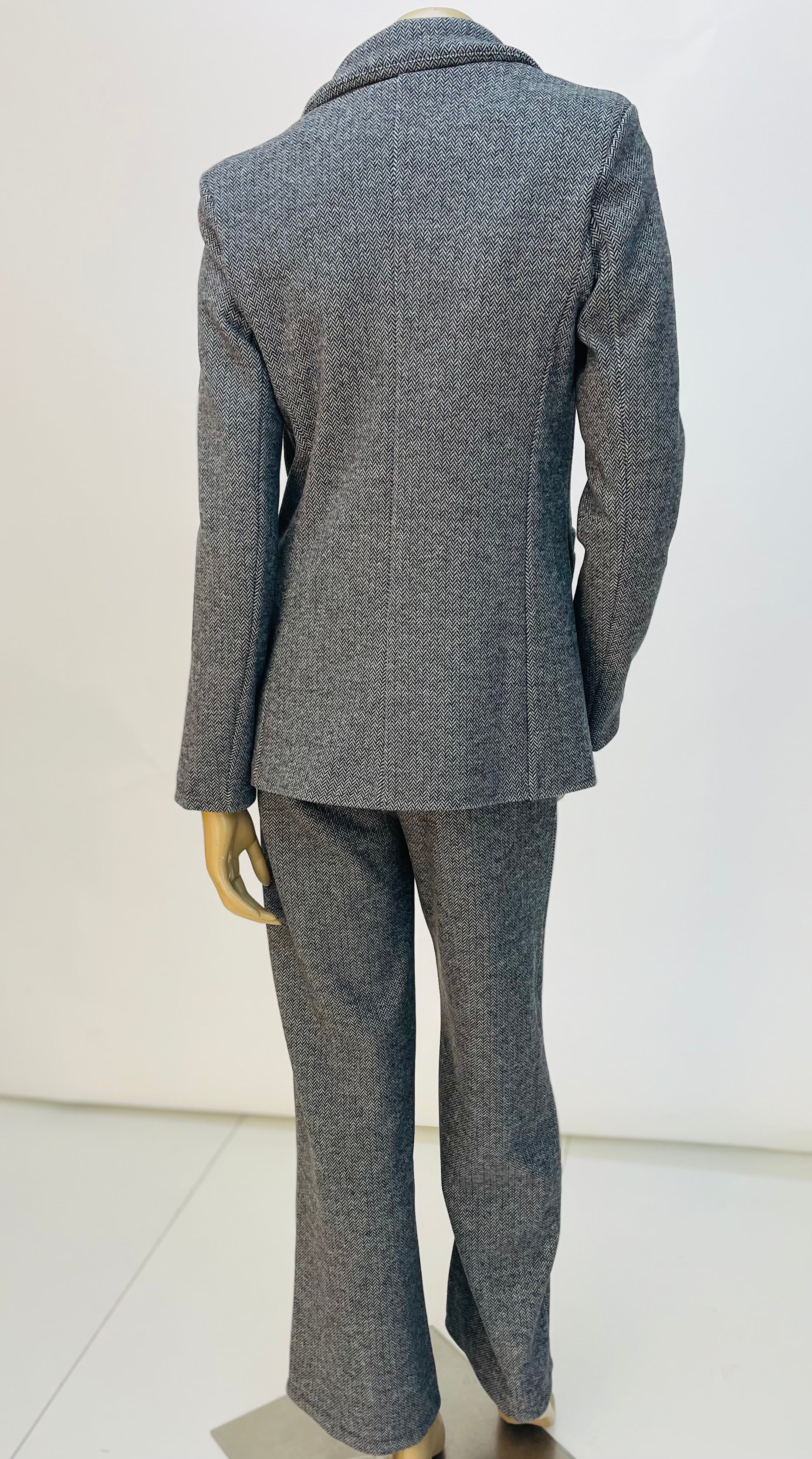 SUIT JACKET